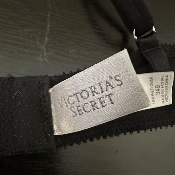 Victorias Secret Bra Red And Black Lace Crystal Head Bow 34b Unlined Demi - Picture 4 of 4